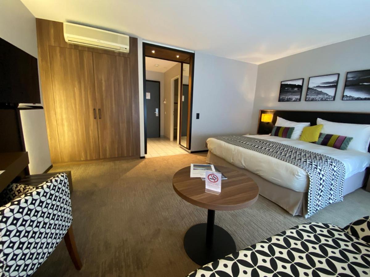 Studios Astra Hotel 브베 외부 사진